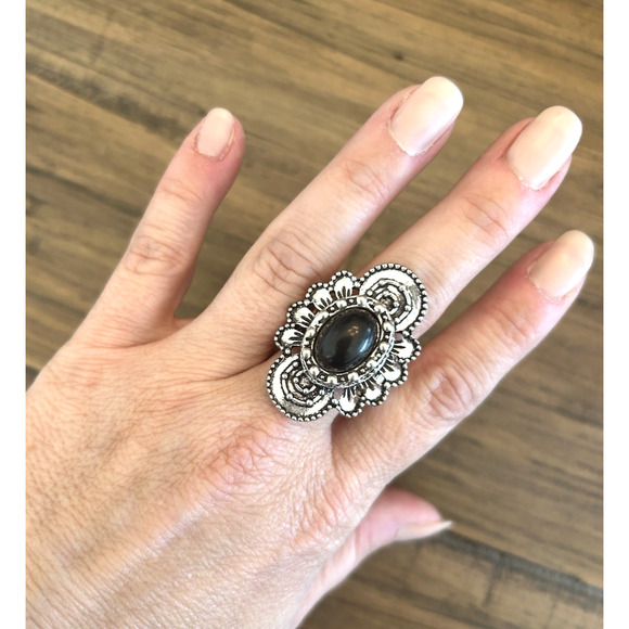 Paparazzi Accessories Ring LOT of 24 Assorted Styles Stretch Rings Wholesale Lot - Picture 16 of 16